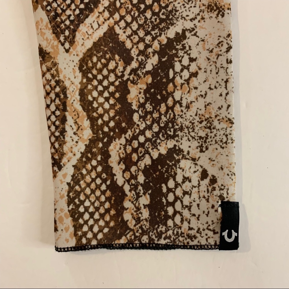 True Religion Bodied Python Leggings - Picture 7 of 8